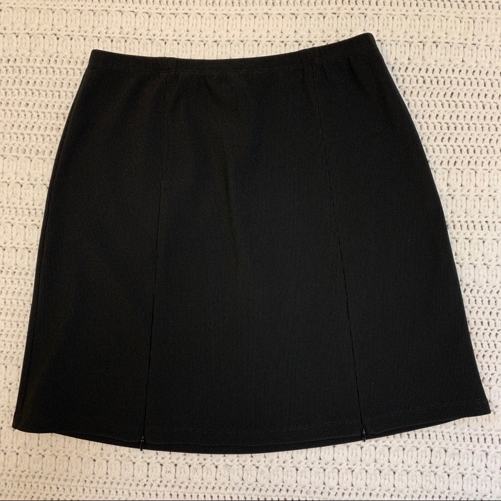 Tru Supply Black Ribbed‎ Fabric Skirt